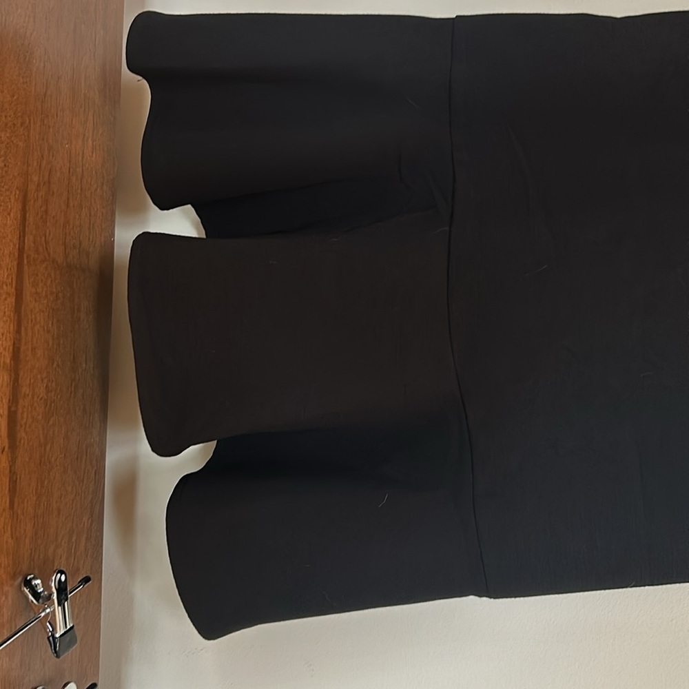 Perfect for Summer Black Dress-Size M - Picture 2 of 7